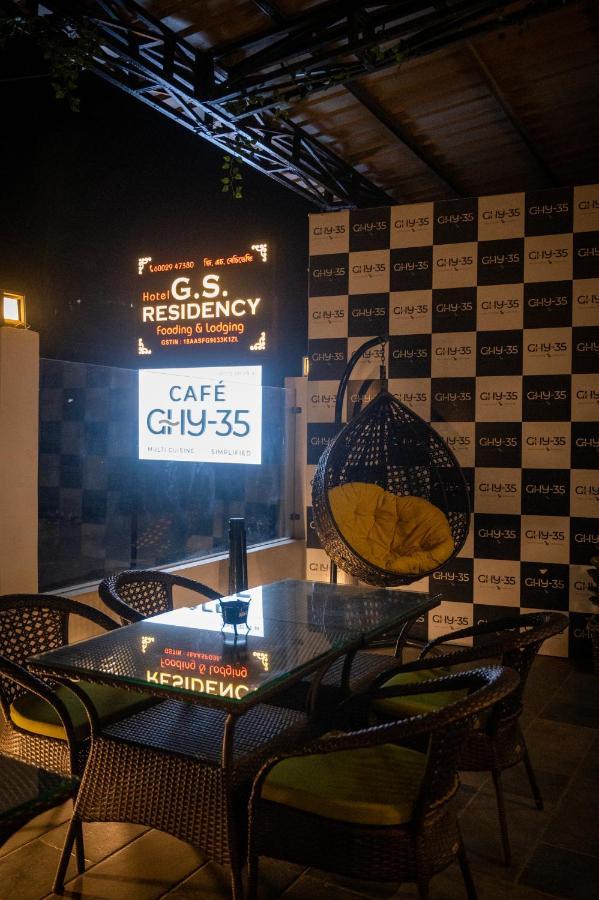 Gs Residency Hotel Guwahati Exterior foto